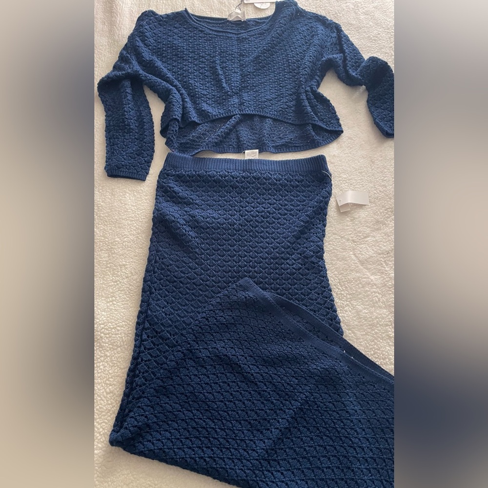 Olive & Oak Blue Textured Skirt